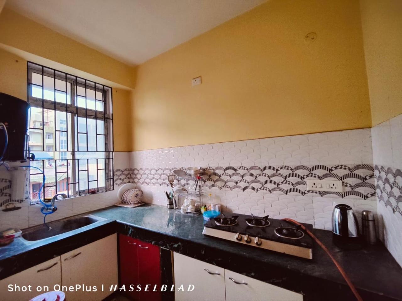 Dreams Abode Studio Apartment Guwahati Exteriör bild