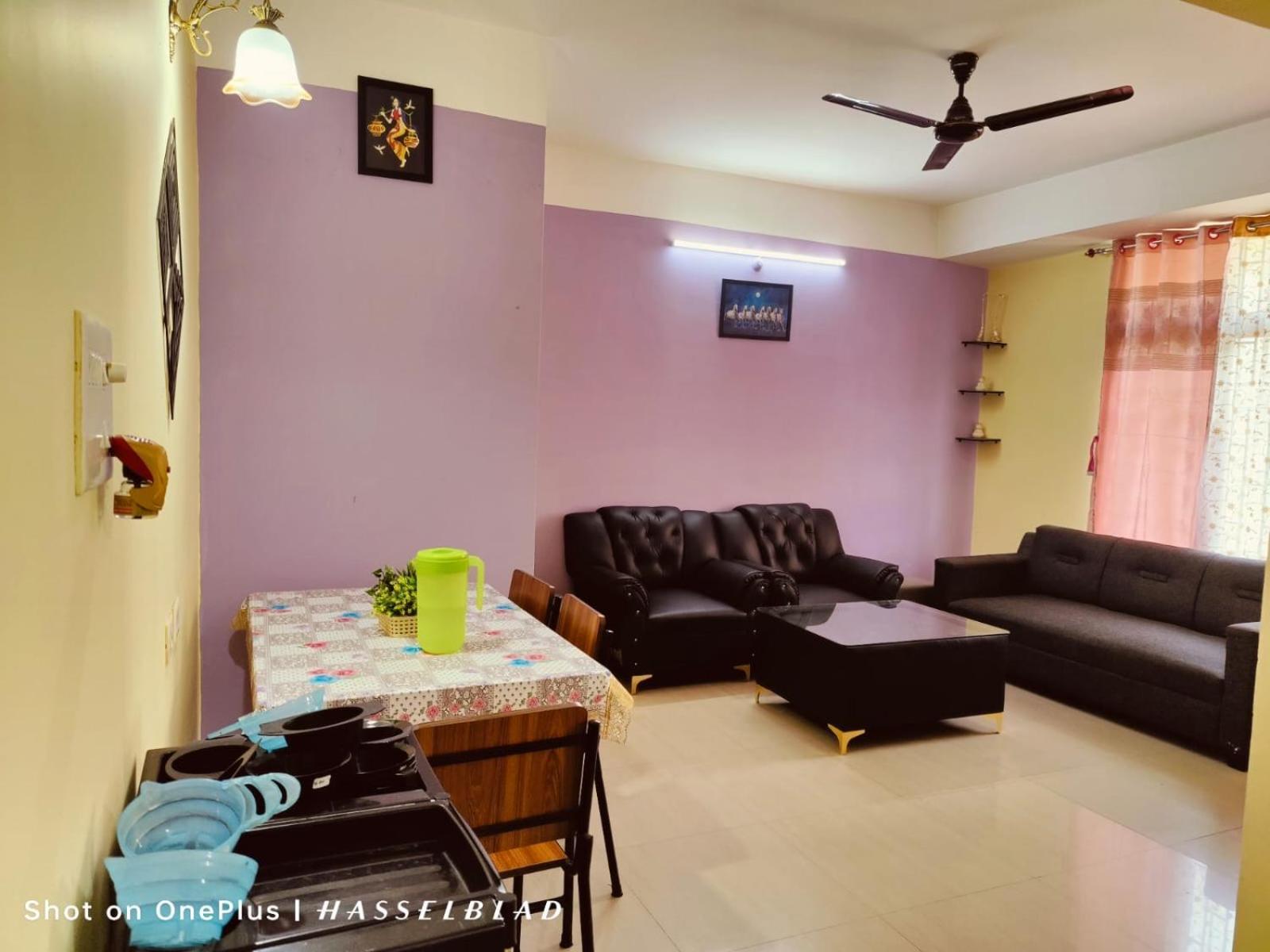 Dreams Abode Studio Apartment Guwahati Exteriör bild