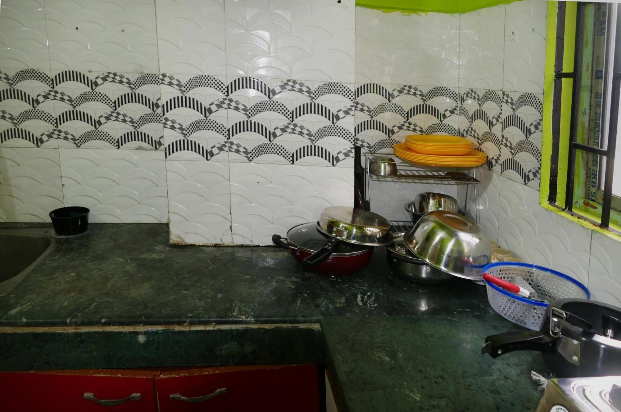 Dreams Abode Studio Apartment Guwahati Exteriör bild